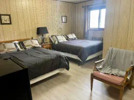 Double Queen Room